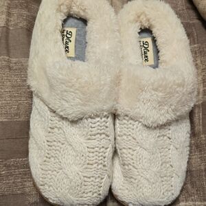 Dearfoam Dluxe Slippers Large 9-10